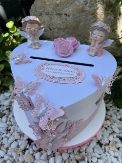 urne personnalisée baptême fille